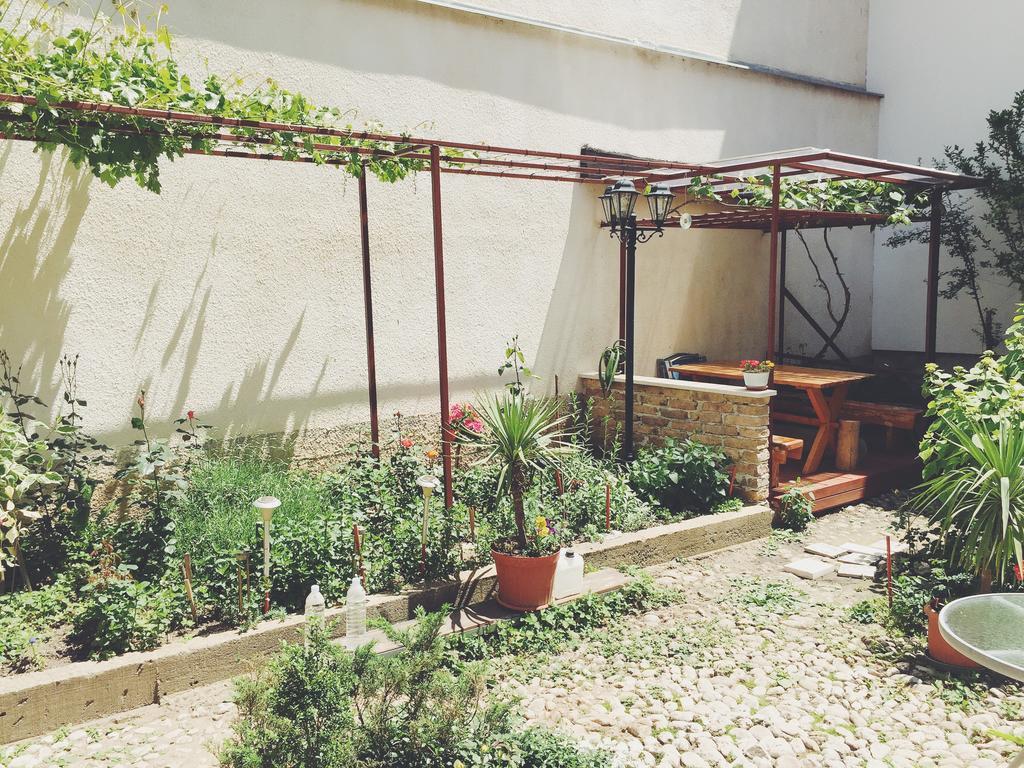 Guest House Nizama'S Place Сараево Екстериор снимка